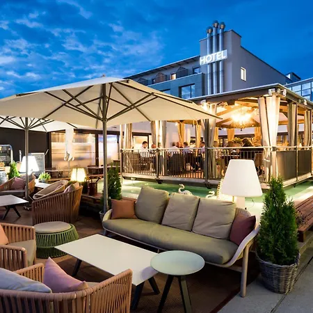 Hotel Seedamm Plaza 4*
