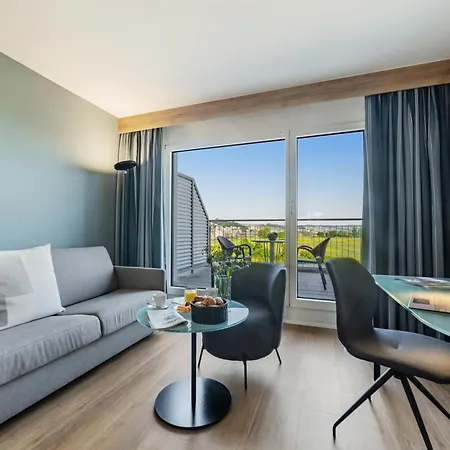 Seedamm Plaza 4*